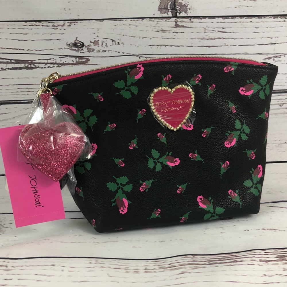 Betsey Johnson Rosebud Clam Pouch Cosmetics Case - Picture 1 of 5